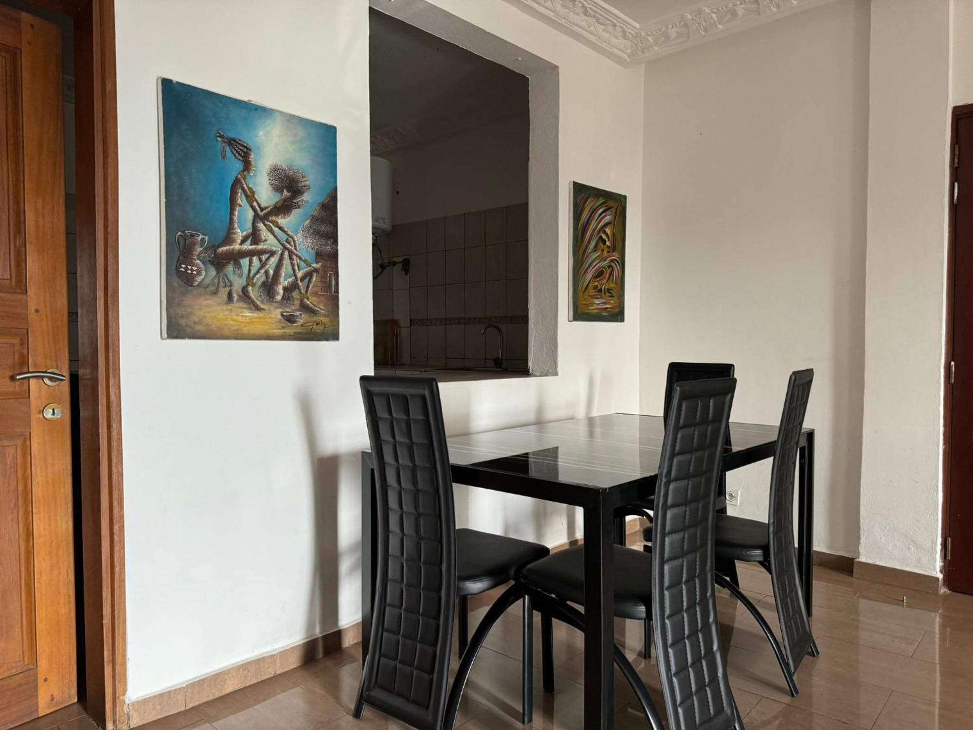 Appartements Modernes, Wifi, Tv - Yaounde, Omnisports Exterior foto